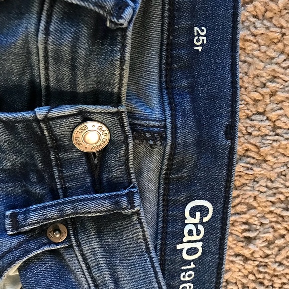 GAP Jeans - Picture 3 of 6